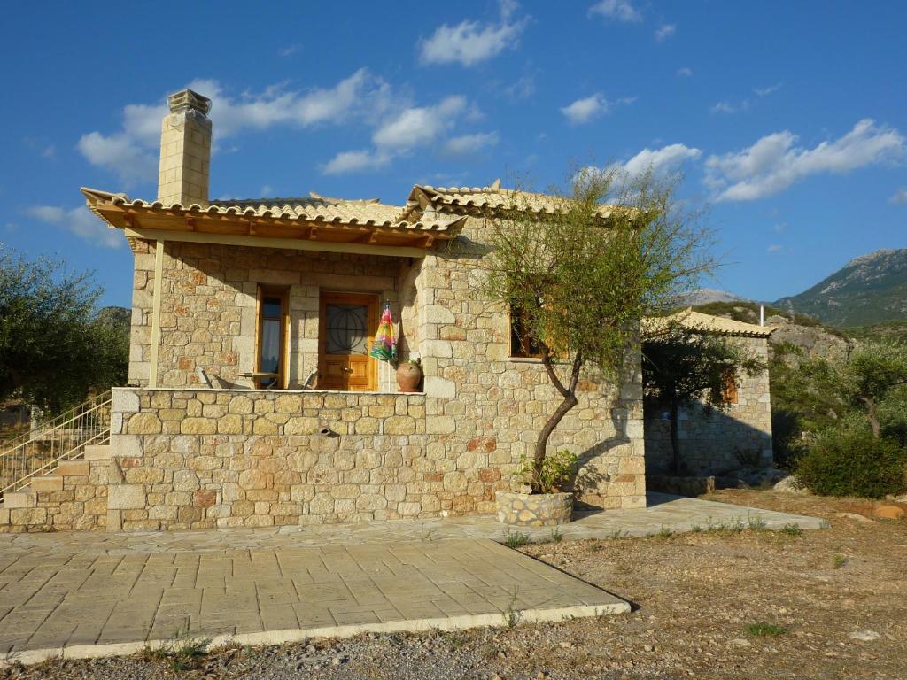 Appartement Trisilio à Kardamyli Extérieur photo